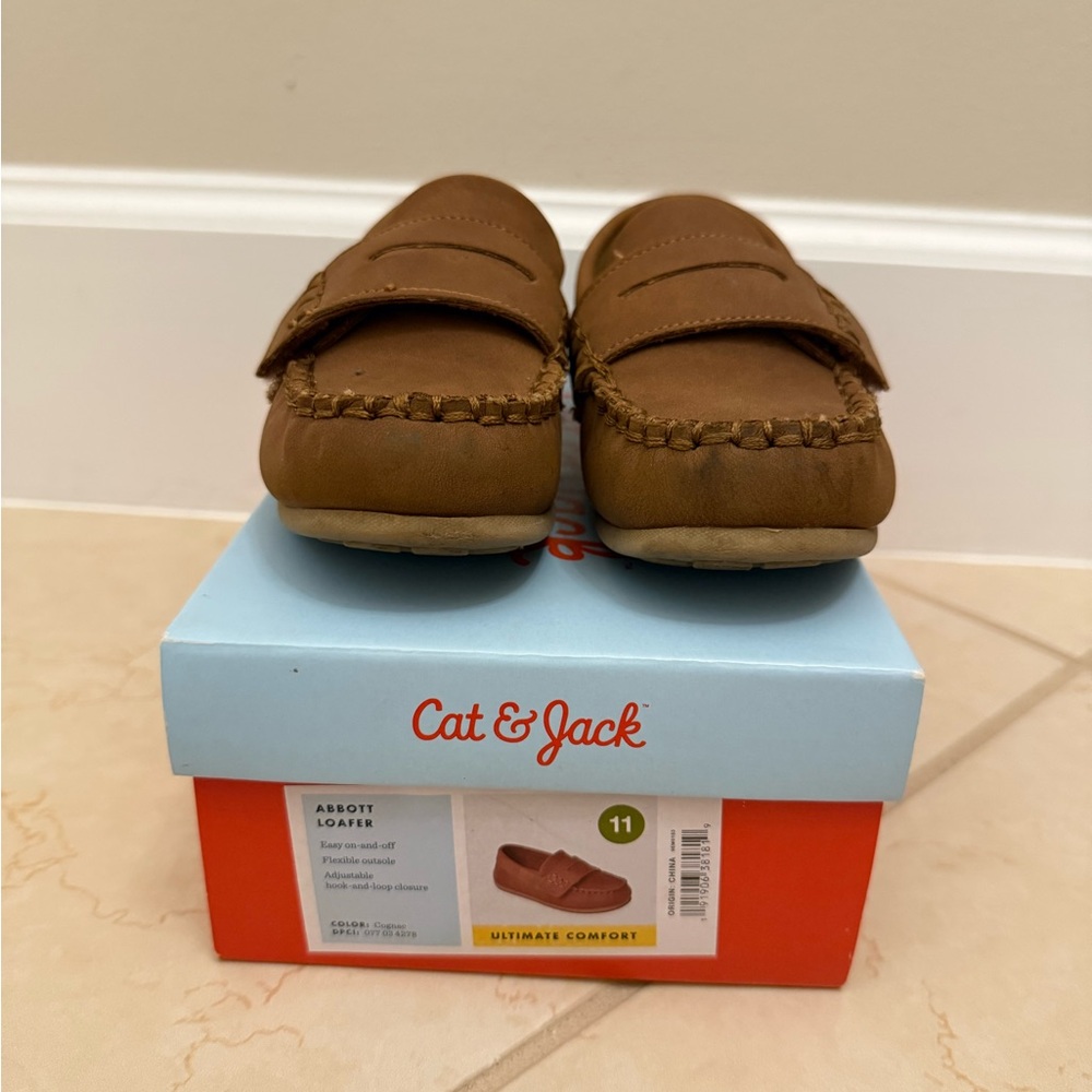 Cat & Jack Brown Loafers size 11 toddler